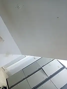 Snapshot of Achrafbobo chatting on 5, 4, 2026 Achrafbobo online show from 5, 4, 2026