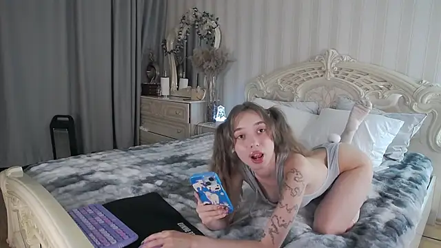 KattyCossJ online show from 3, 7, 2026
