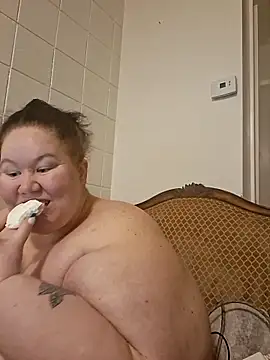 hisalphaqueen27 online show from 11, 4, 2026