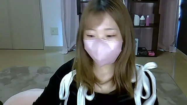 noanoa25253 online show from 7, 4, 2026