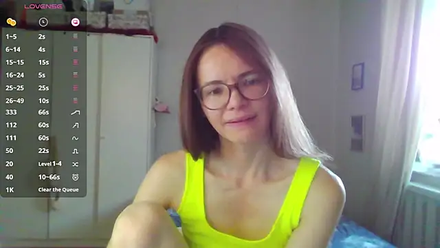 mmmay day online show from 18, 4, 2026