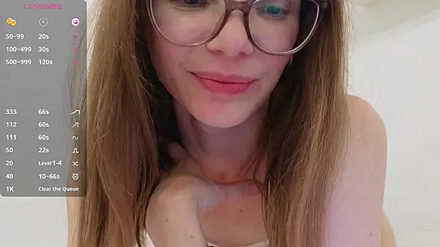 mmmay day online show from 30, 4, 2026