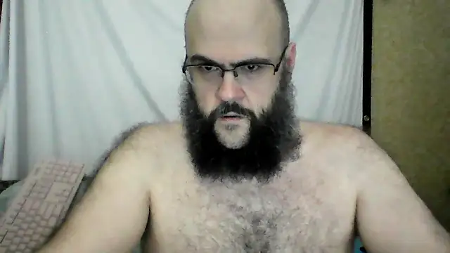 Snapshot of BriTheTopBear chatting on 21, 6, 2026 BriTheTopBear online show from 21, 6, 2026