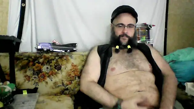 Snapshot of BriTheTopBear chatting on 2, 7, 2026 BriTheTopBear online show from 2, 7, 2026