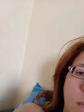 Snapshot of Nisrin_ay chatting on 14, 7, 2026 Nisrin ay online show from 14, 7, 2026