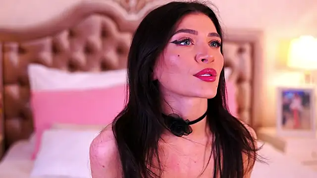 Kaya Bliss online show from 7, 5, 2026