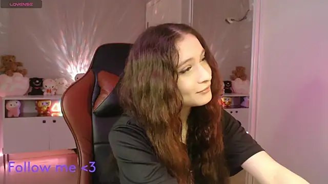 solitudebby online show from 11, 4, 2026