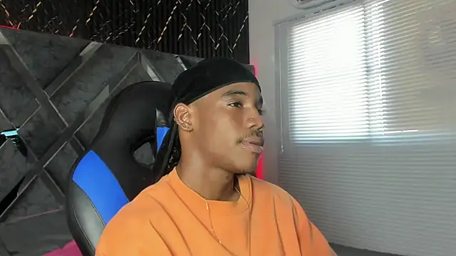 Snapshot of axel_silva4 chatting on 28, 5, 2026 axel silva4 online show from 28, 5, 2026