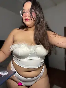 Natthalia online show from 24, 4, 2026