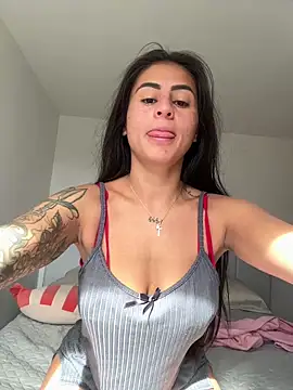 Snapshot of lunasex06 chatting on 15, 5, 2026 lunasex06 online show from 15, 5, 2026