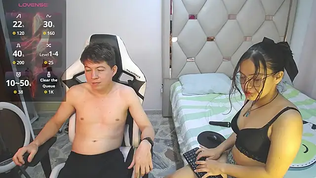 Zoe and jackk  online show from 25, 4, 2026