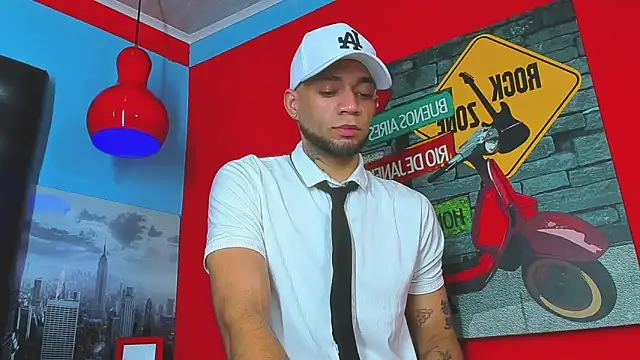 Snapshot of Daniel_huge22 chatting on 18, 4, 2026 Daniel huge22 online show from 18, 4, 2026