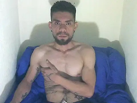 Snapshot of thomas2wood chatting on 17, 6, 2026 thomas2wood online show from 17, 6, 2026