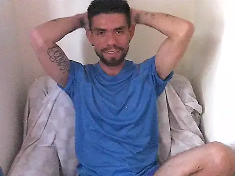 Snapshot of thomas2wood chatting on 24, 6, 2026 thomas2wood online show from 24, 6, 2026