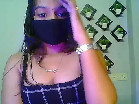 Saxy Mony002 online show from 28, 7, 2026