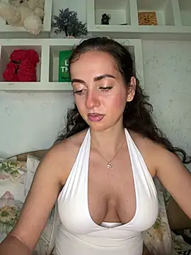 Snapshot of KarolDolly05 chatting on 1, 7, 2026 KarolDolly05 online show from 1, 7, 2026