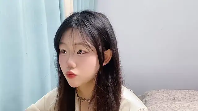 Lilababy00 online show from 13, 4, 2026