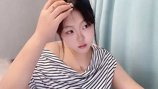 Lilababy00 online show from 25, 4, 2026