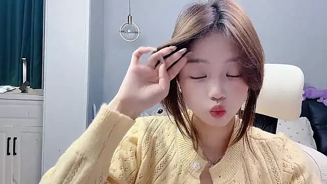 Lilababy00 online show from 5, 6, 2026