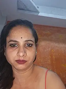 Bebo QueeN online show from 4, 5, 2026