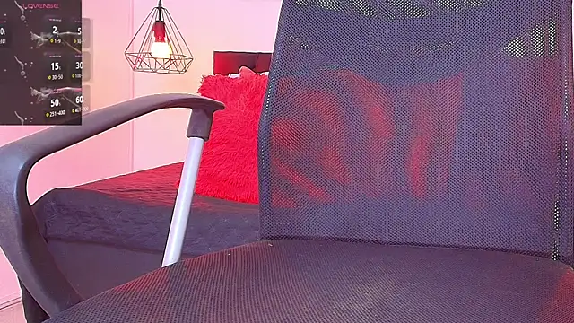 hilary banks1 online show from 28, 5, 2026