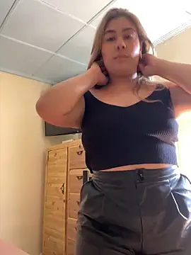Snapshot of _BellaSmith_ chatting on 21, 6, 2026 BellaSmith online show from 21, 6, 2026