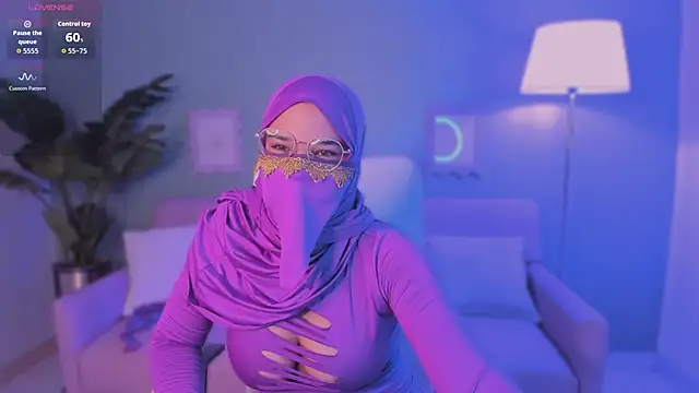 SamiraLuxe online show from 10, 4, 2026