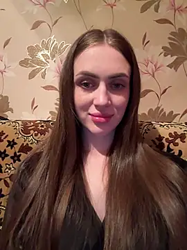 AlinaLove3213 online show from 4, 7, 2026