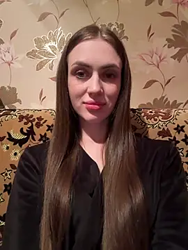 AlinaLove3213 online show from 10, 7, 2026