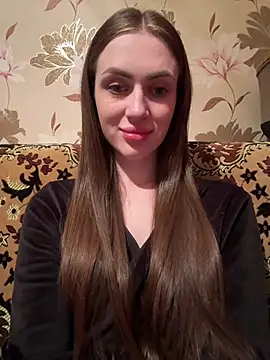 AlinaLove3213 online show from 24, 7, 2026