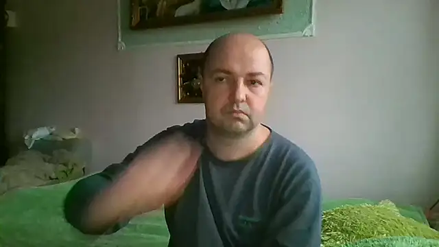 Snapshot of Luceriusbigass chatting on 7, 12, 2024 Luceriusbigass online show from 7, 12, 2024