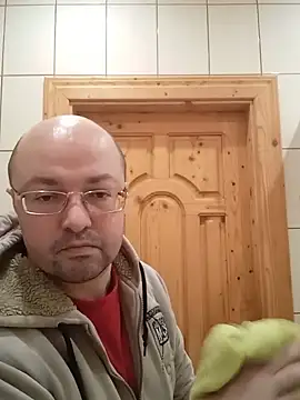 Snapshot of Luceriusbigass chatting on 13, 12, 2024 Luceriusbigass online show from 13, 12, 2024