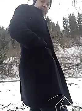 Snapshot of Luceriusbigass chatting on 25, 12, 2024 Luceriusbigass online show from 25, 12, 2024