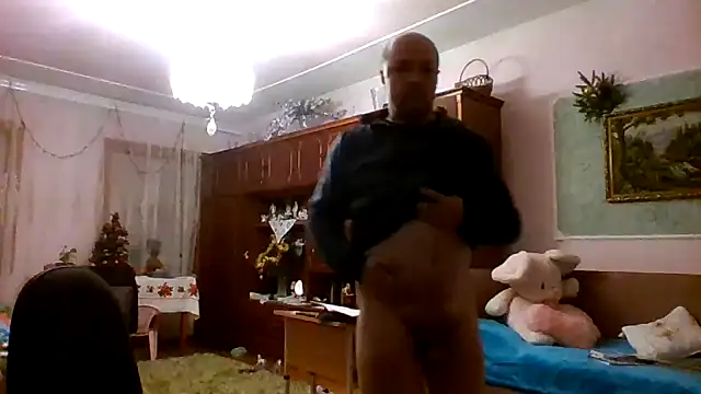 Snapshot of Luceriusbigass chatting on 27, 12, 2024 Luceriusbigass online show from 27, 12, 2024