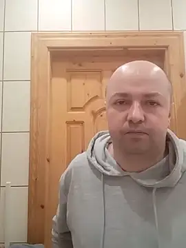 Snapshot of Luceriusbigass chatting on 1, 2, 2025 Luceriusbigass online show from 1, 2, 2025