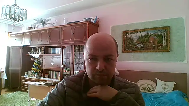 Snapshot of Luceriusbigass chatting on 8, 2, 2025 Luceriusbigass online show from 8, 2, 2025