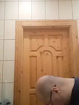 Snapshot of Luceriusbigass chatting on 24, 2, 2025 Luceriusbigass online show from 24, 2, 2025