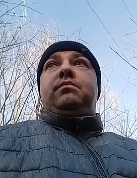 Snapshot of Luceriusbigass chatting on 4, 3, 2025 Luceriusbigass online show from 4, 3, 2025