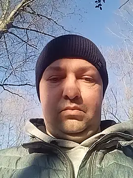 Snapshot of Luceriusbigass chatting on 6, 3, 2025 Luceriusbigass online show from 6, 3, 2025