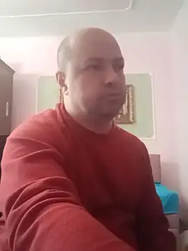 Snapshot of Luceriusbigass chatting on 8, 3, 2025 Luceriusbigass online show from 8, 3, 2025