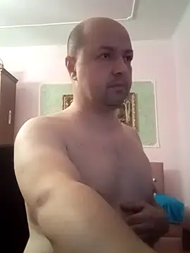 Snapshot of Luceriusbigass chatting on 11, 3, 2025 Luceriusbigass online show from 11, 3, 2025