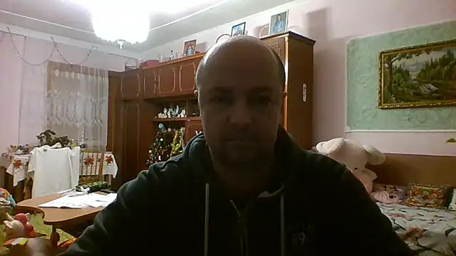 Luceriusbigass online show from 4, 12, 2025