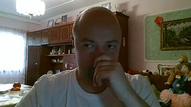 Snapshot of Luceriusbigass chatting on 4, 7, 2026 Luceriusbigass online show from 4, 7, 2026