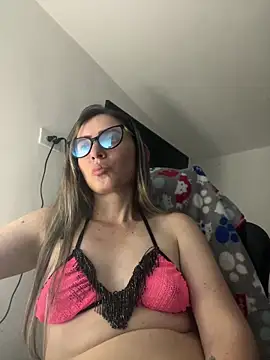 BellaTxM  online show from 21, 4, 2026