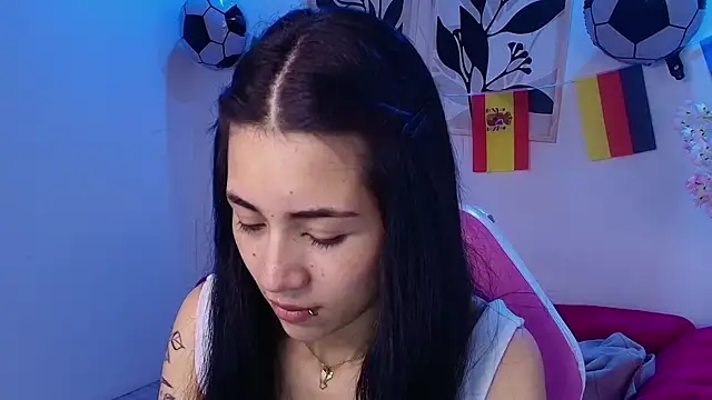 Rainy doll online show from 28, 6, 2026