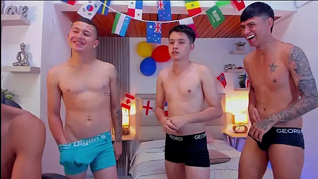 Seductive BoysW online show from 6, 7, 2026