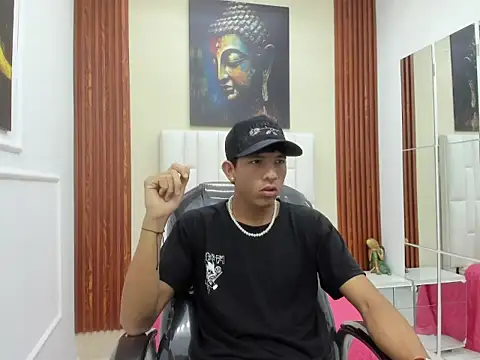 Snapshot of Alexander_villa_ chatting on 7, 4, 2026 Alexander villa online show from 7, 4, 2026