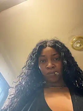 Snapshot of legaces69 chatting on 28, 7, 2026 legaces69 online show from 28, 7, 2026