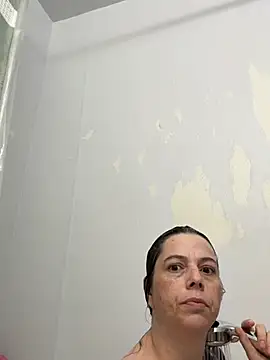 lily1982 online show from 25, 5, 2026