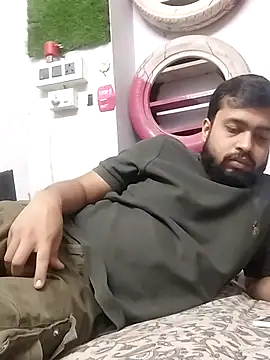 Snapshot of hornydaddy_21 chatting on 9, 4, 2026 hornydaddy 21 online show from 9, 4, 2026